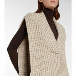 MM6 Maison Margiela Knit Vest -Oséree Shop unnamed file 619